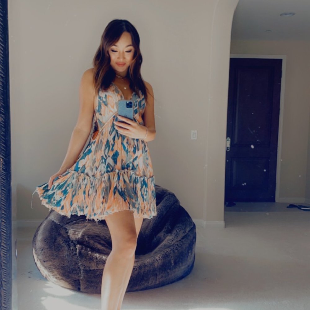Summer vneck dress